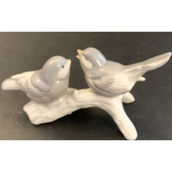 Vintage Otagiri Two Birds on a Branch Figurine Japan Blue Gray OMC Japan - Picture 5 of 8